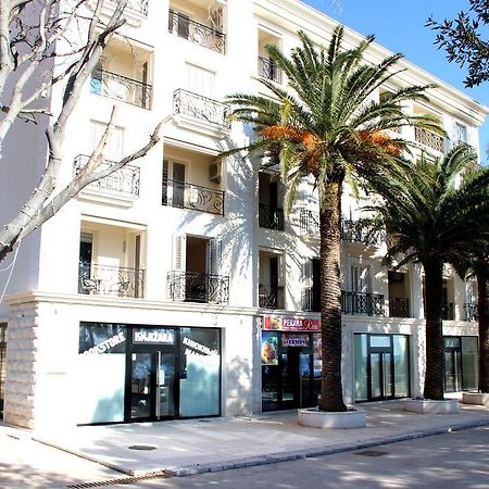 Vasiliki Seaside Apartments Petrovac 外观 照片