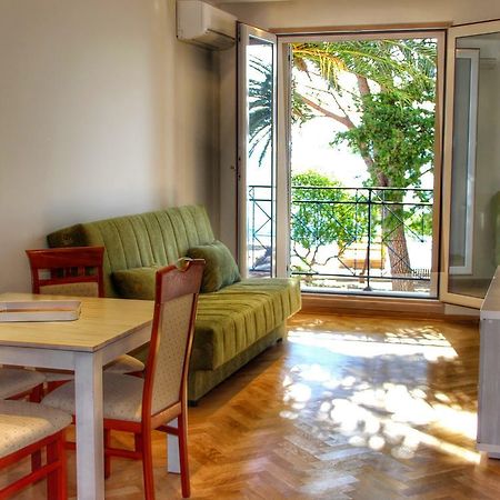 Vasiliki Seaside Apartments Petrovac 外观 照片