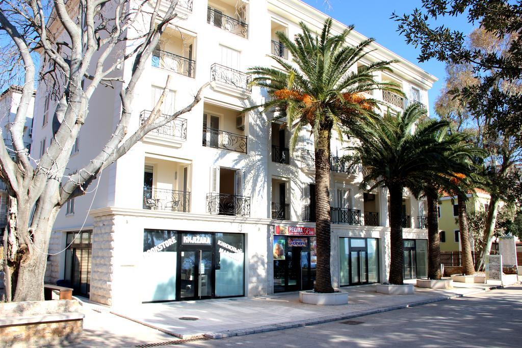 Vasiliki Seaside Apartments Petrovac 外观 照片